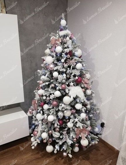 brad alb impodobit - Pom de Crăciun artificial 3D Molid Royal 180cm