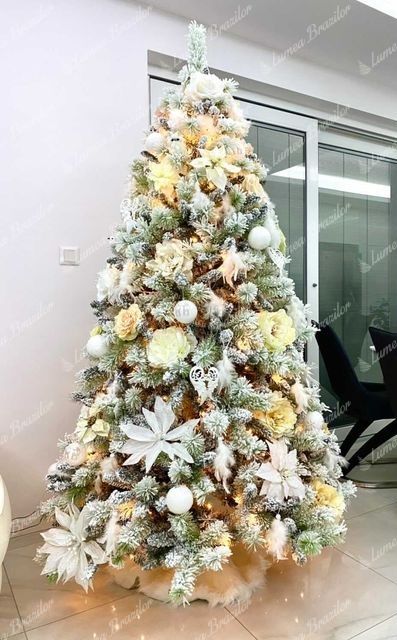 Pom de Crăciun artificial Pin Alb 210cm