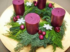 Cununa de advent purpurie