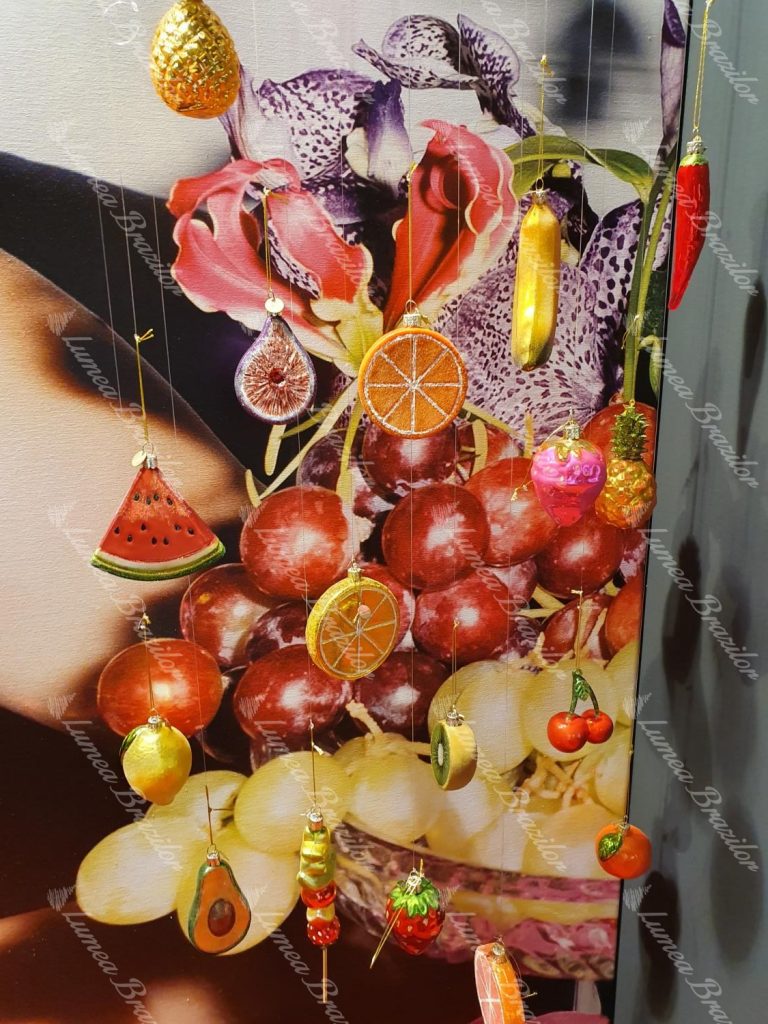 Decorațiuni de crăciun pe Copac