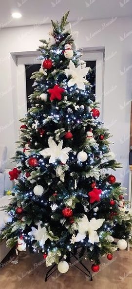 brad impodobit rosu cu auriu - Brad artificial de Crăciun 3D Înzăpezit 210cm