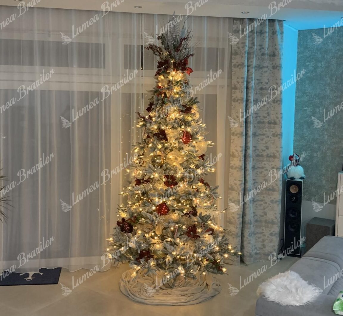 brad impodobit auriu - Pom de Crăciun artificial 3D Brad Siberian 270cm LED