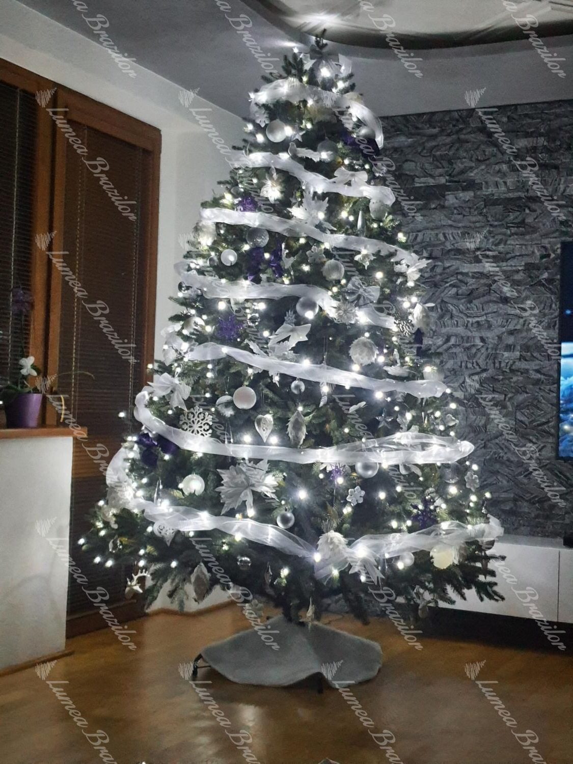 brad impodobit cu panglica - Pom de Crăciun artificial 3D Molid Alpin XL 240cm