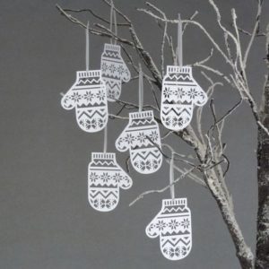Decorațiuni de brad din hartie