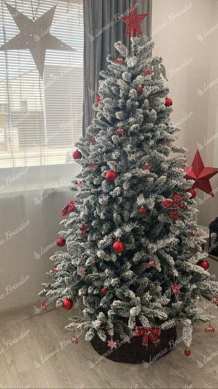 Împodobit Pom de Crăciun artificial Molid Nordic 180cm 350LED