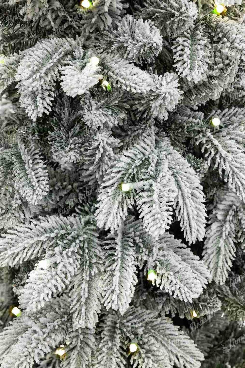Brad artificial în ghiveci 3D Molid Arctic 120cm 200LED