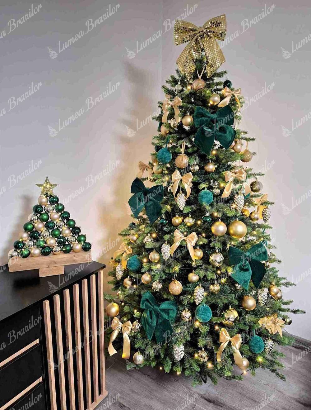 Pom de Crăciun artificial 3D Molid Italian 210cm